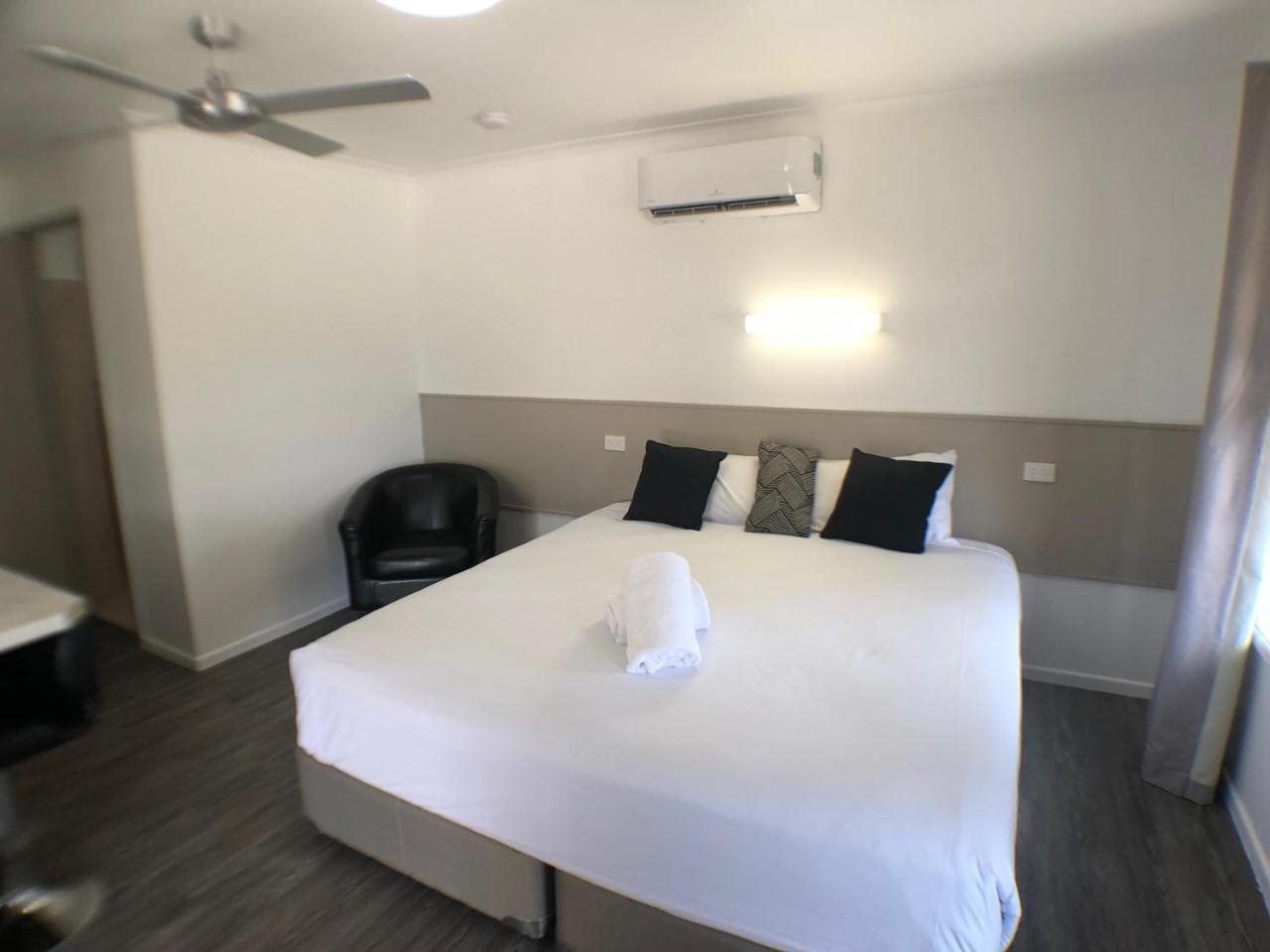 Jacaranda Place Motor Inn Toowoomba Eksteriør billede